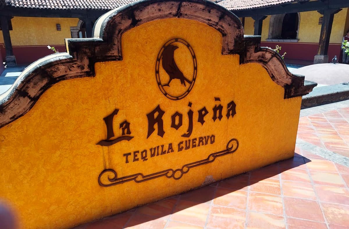 tequilera-taller-mexico-min tequilera-taller-mexico-min